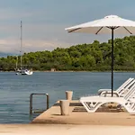 Unique Luxury Feriatum Lissa *