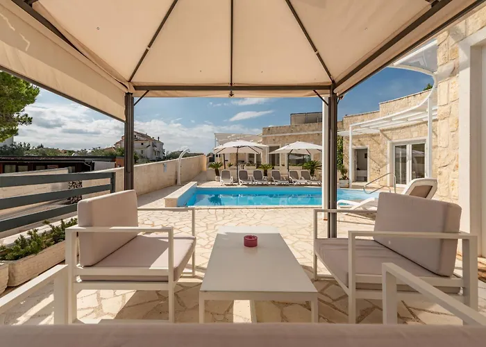 Unique Luxury Feriatum Lissa * Ždrelac