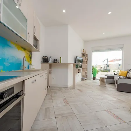 Villa Unique Luxury Feriatum Lissa