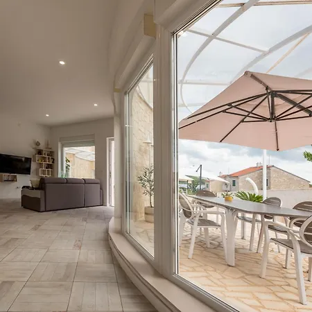 Unique Luxury Feriatum Lissa Ždrelac