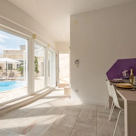 Unique Luxury Feriatum Lissa Villa