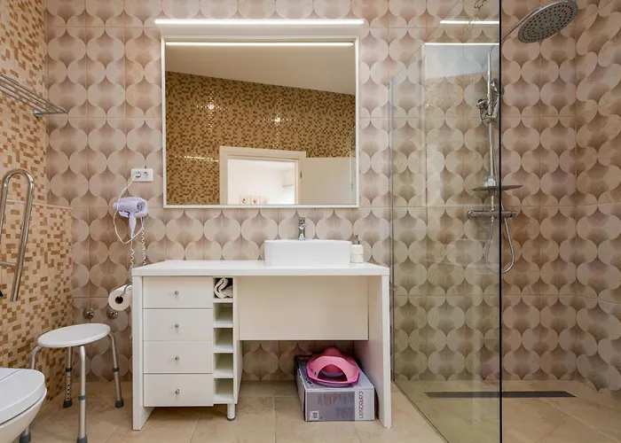 Unique Luxury Feriatum Lissa Ždrelac