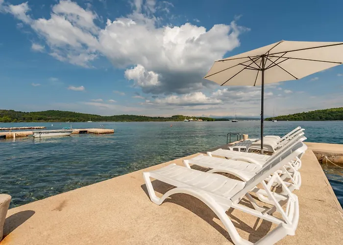 Unique Luxury Feriatum Lissa Вилла *