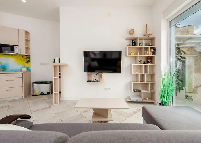 Villa Unique Luxury Feriatum Lissa *