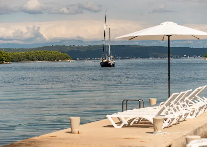 Unique Luxury Feriatum Lissa Villa Ždrelac